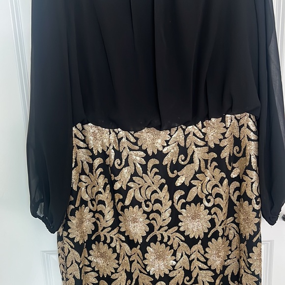 Size 14 Calvin Klein evening/ cocktail gold sequence bottom Midi Dress - Picture 7 of 7